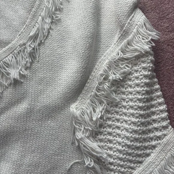 Anthropologie L Pacific Fringed Tank White Knit Fringe Blouse - Picture 2 of 5